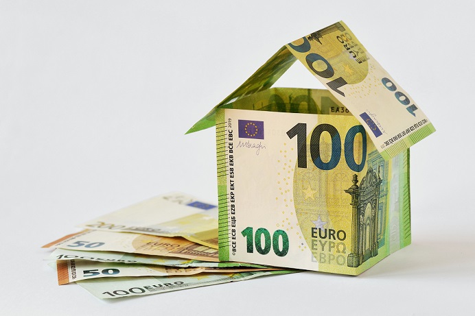 Mutui rincari di 2300 euro in 18 mesi SalvaDenaro